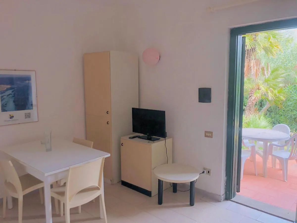 Nrh Stintino Beach Garden 0*,